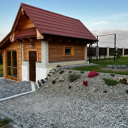 Kuznia Pod Lipa 샬레 *