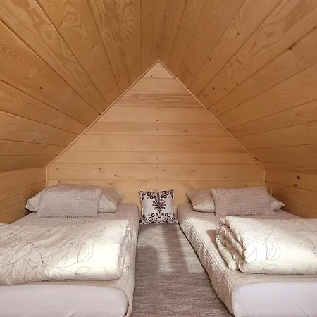 Kuznia Pod Lipa * Odrowaz