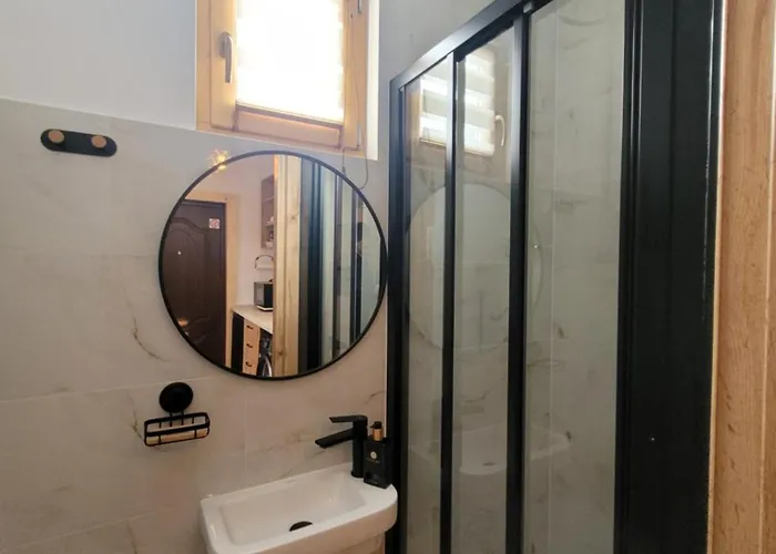 Kuznia Pod Lipa Chalet *